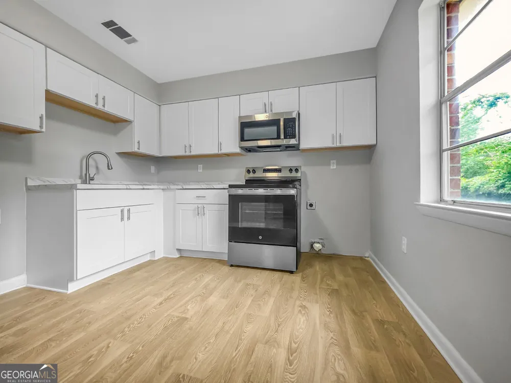 3911 5th ST Savannah, GA 31408