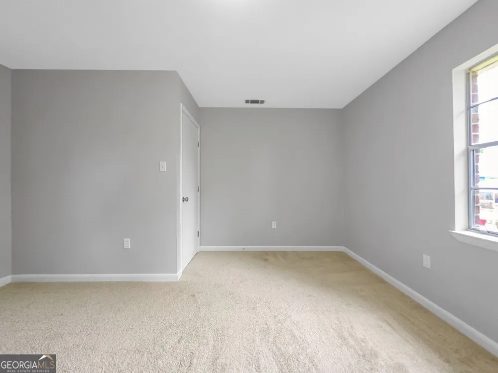3911 5th ST Savannah, GA 31408