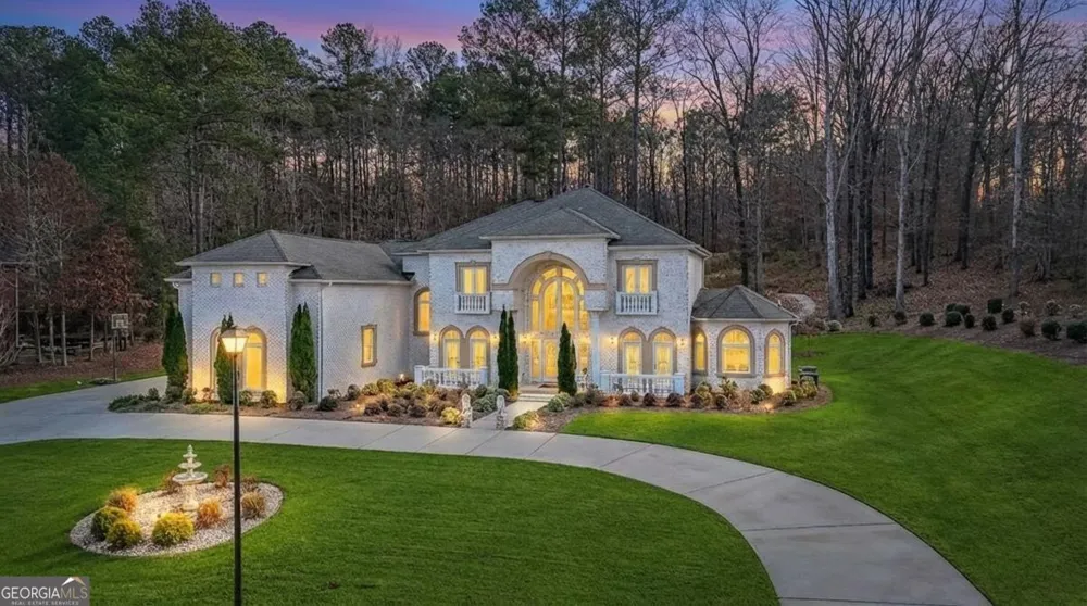2425 Wild Oak CT Stockbridge, GA 30281