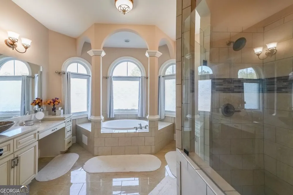 2425 Wild Oak CT Stockbridge, GA 30281