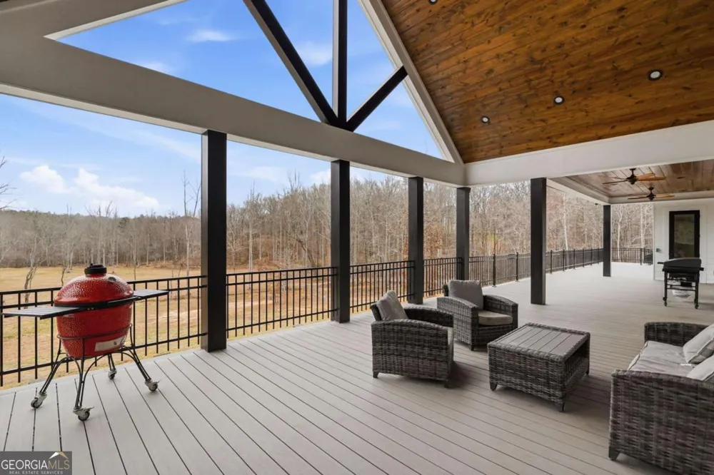 1100 Soap Creek RD Ball Ground, GA 30107