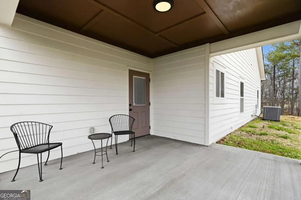 1100 Soap Creek RD Ball Ground, GA 30107