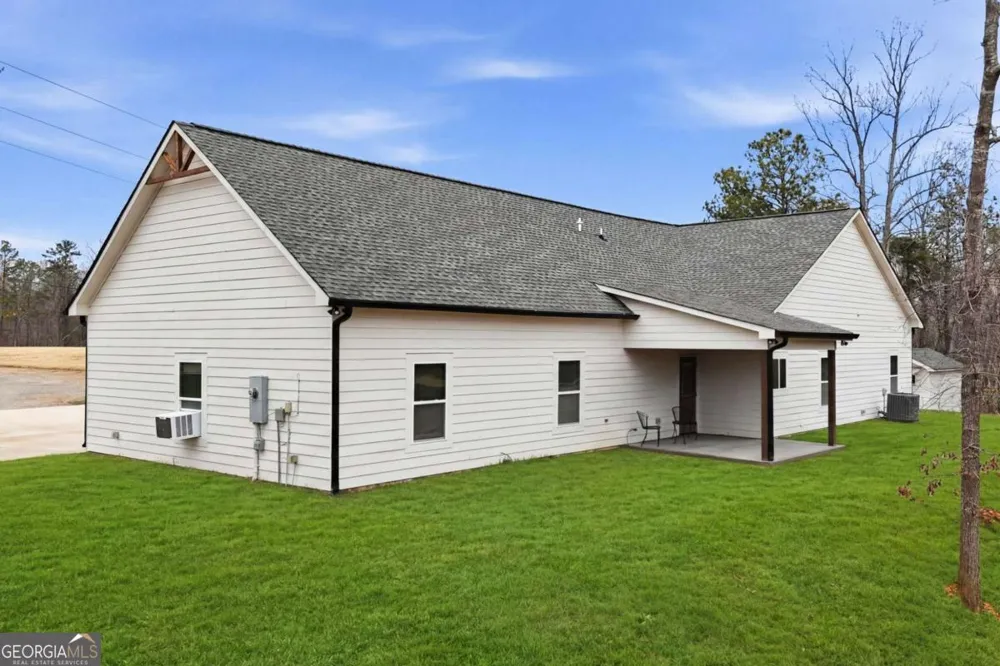 1100 Soap Creek RD Ball Ground, GA 30107