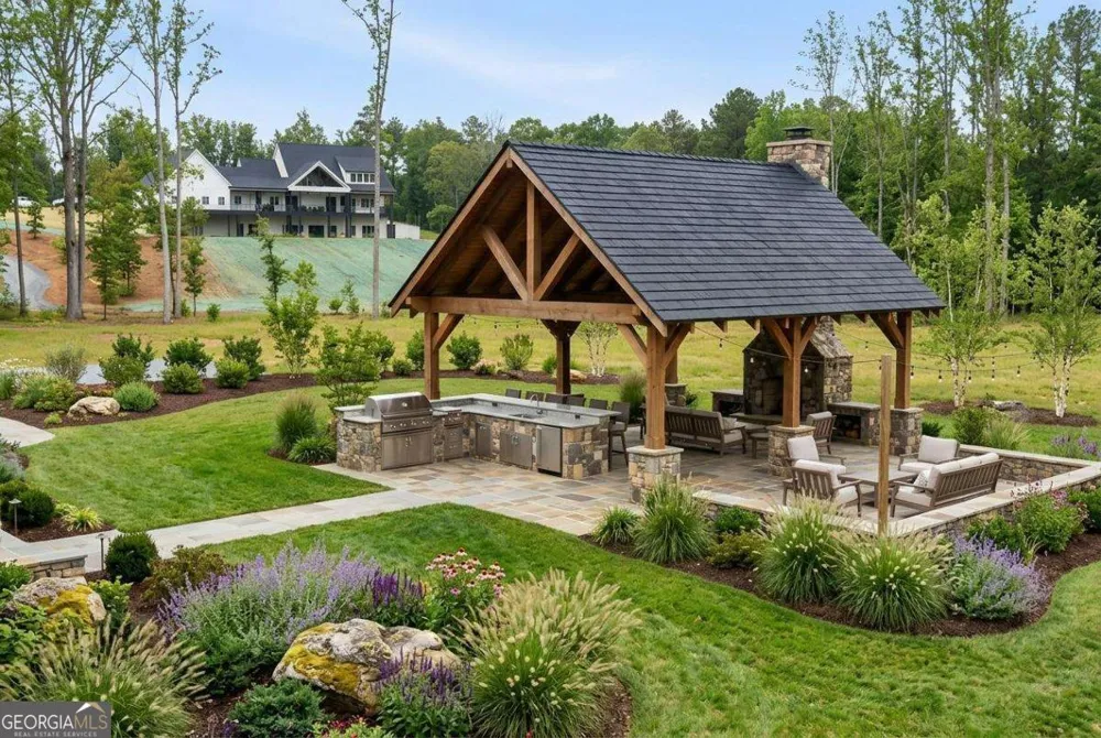 1100 Soap Creek RD Ball Ground, GA 30107