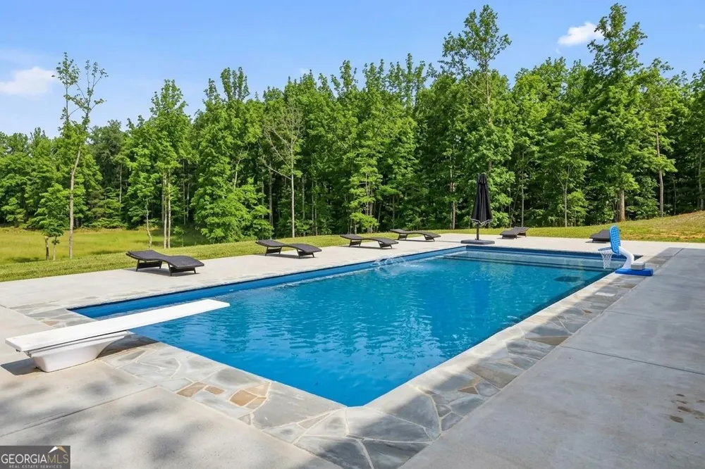 1100 Soap Creek RD Ball Ground, GA 30107