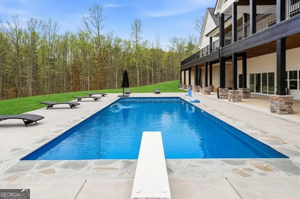 1100 Soap Creek RD Ball Ground, GA 30107