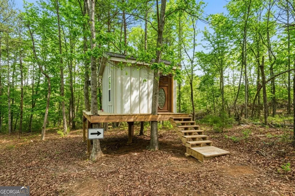 1100 Soap Creek RD Ball Ground, GA 30107