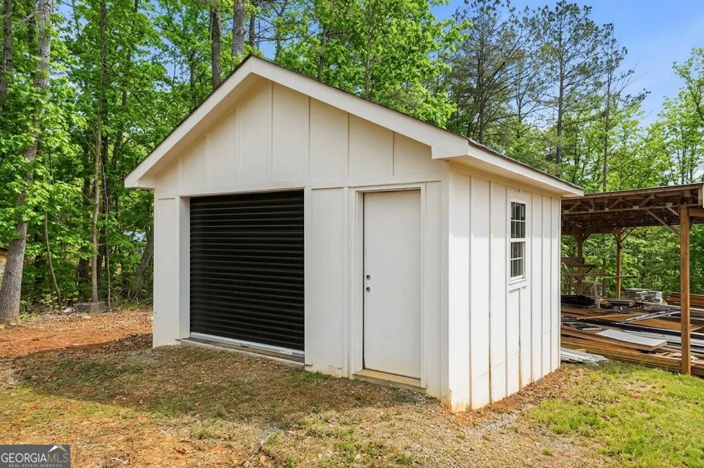 1100 Soap Creek RD Ball Ground, GA 30107