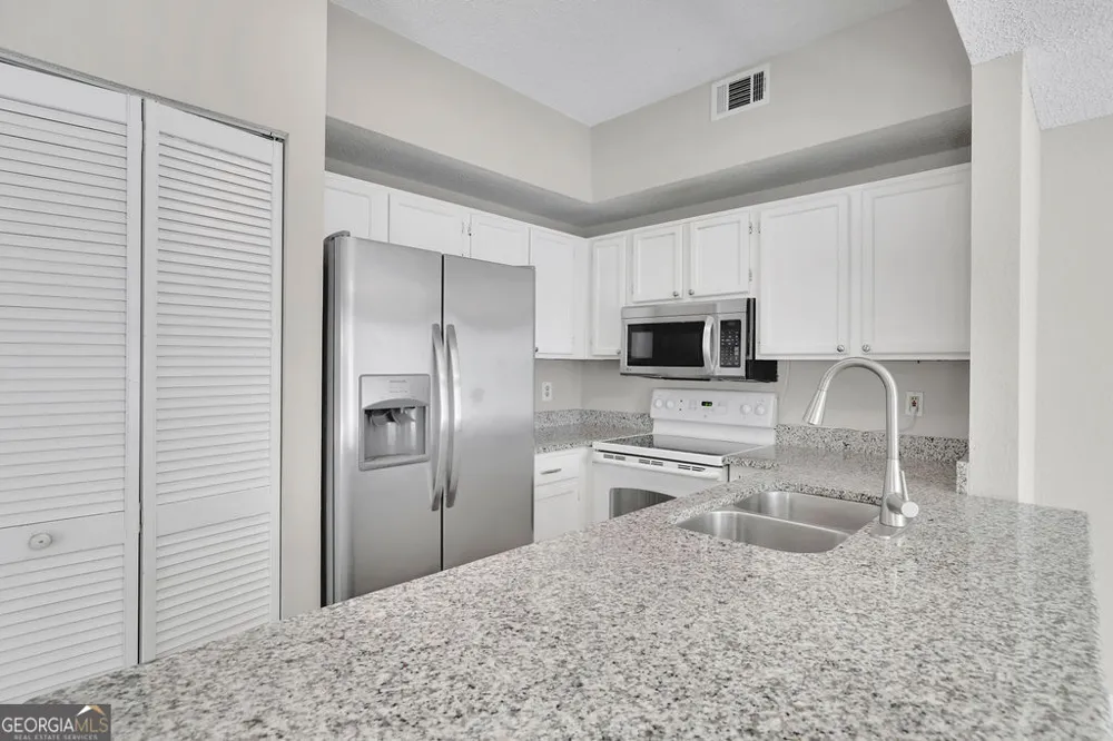 3067 Steeplechase Alpharetta, GA 30004