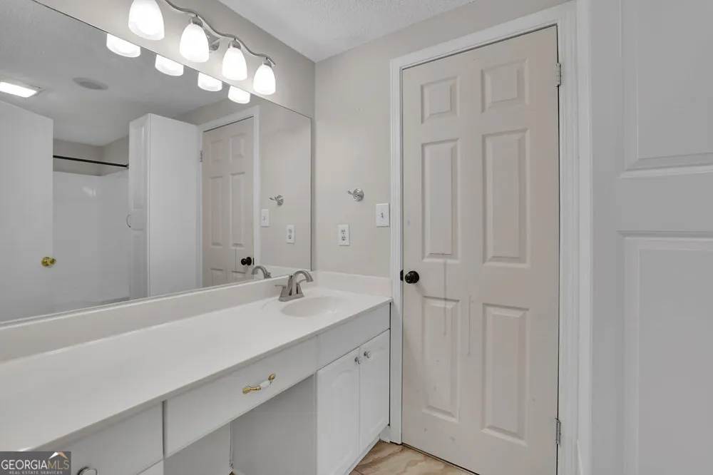 3067 Steeplechase Alpharetta, GA 30004