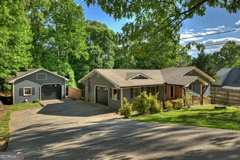 317 Hideaway PL