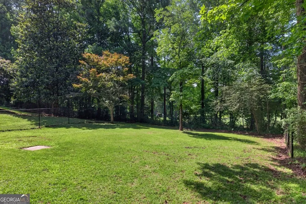 8993 Dornoch CIR Winston, GA 30187