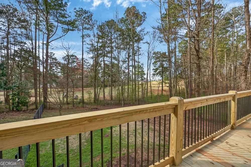 8993 Dornoch CIR Winston, GA 30187