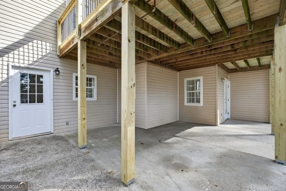 8993 Dornoch CIR Winston, GA 30187