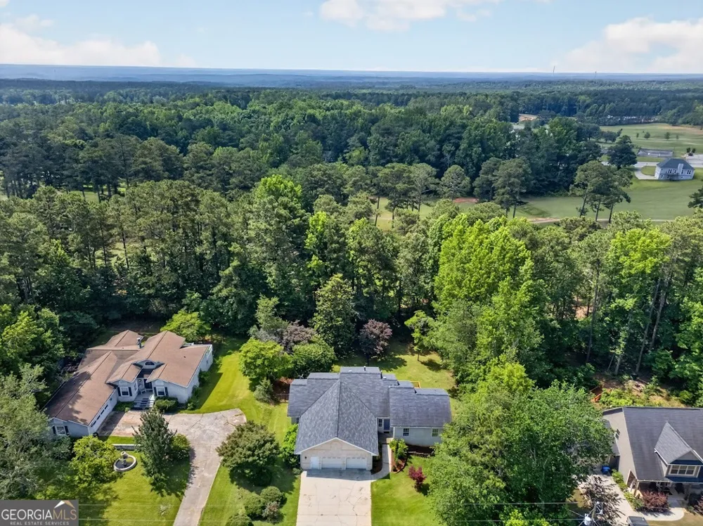 8993 Dornoch CIR Winston, GA 30187