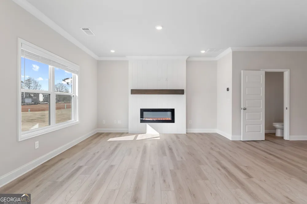 19 Butternut WAY Auburn, GA 30011