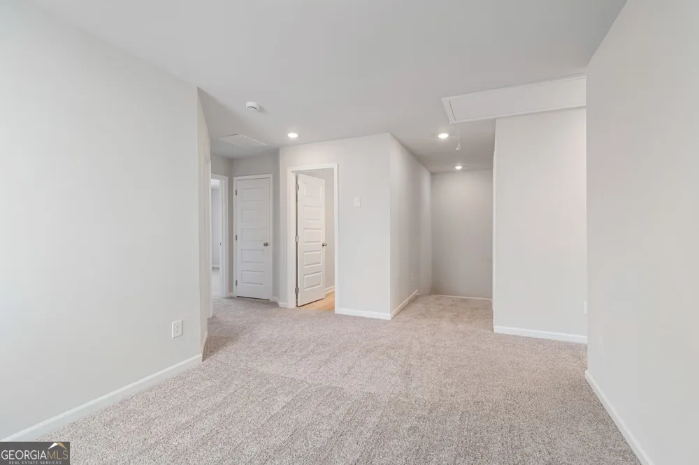 19 Butternut WAY Auburn, GA 30011