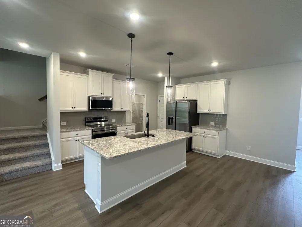 19 Butternut WAY Auburn, GA 30011