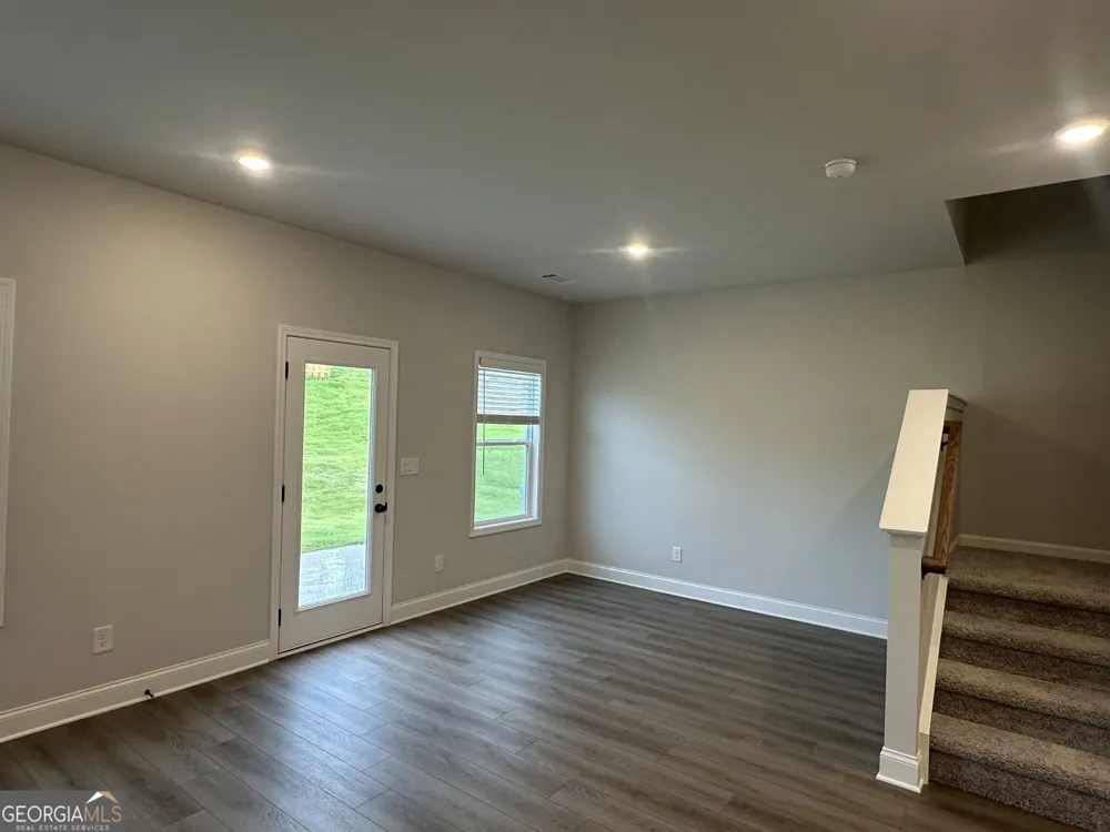 19 Butternut WAY Auburn, GA 30011