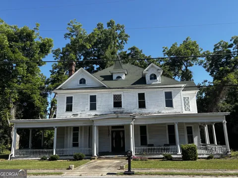 316 Main ST