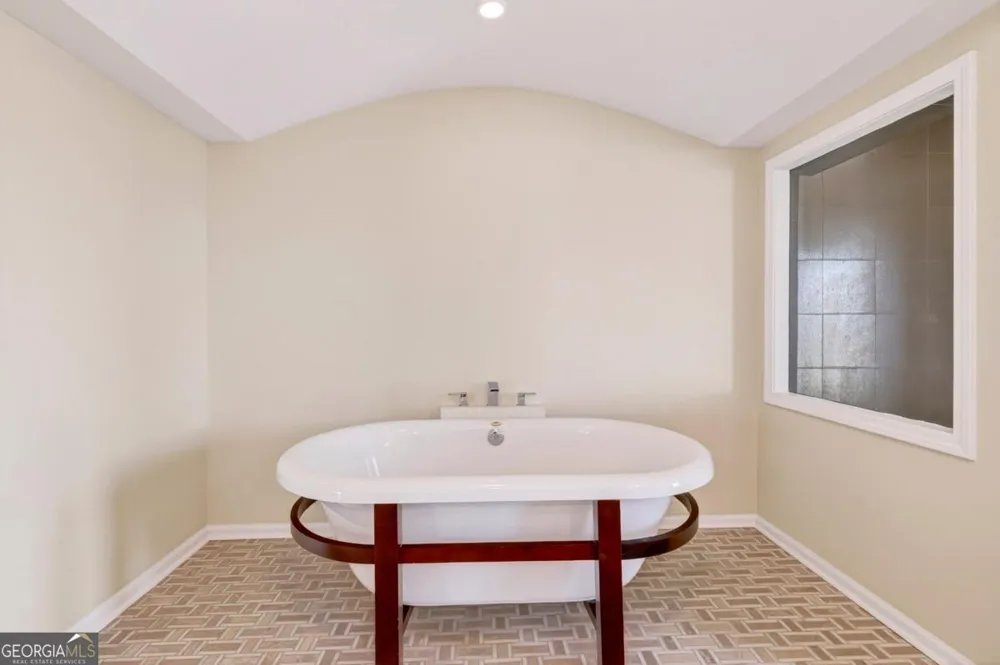 17 Hidden Pointe DR Savannah, GA 31419