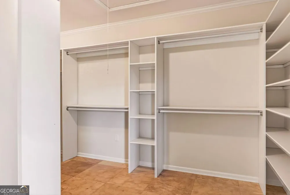 17 Hidden Pointe DR Savannah, GA 31419