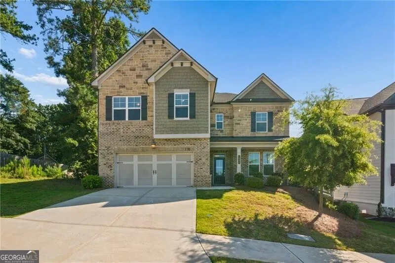 1581 Branthaven LN Auburn, GA 30011