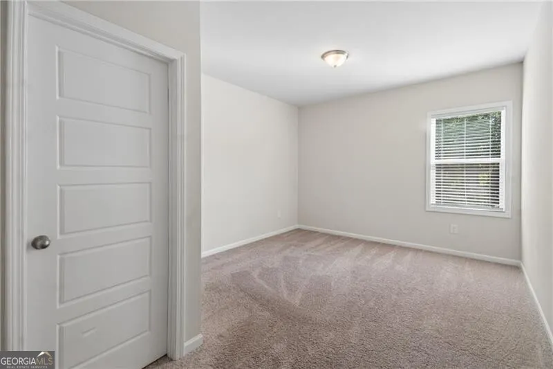 1581 Branthaven LN Auburn, GA 30011