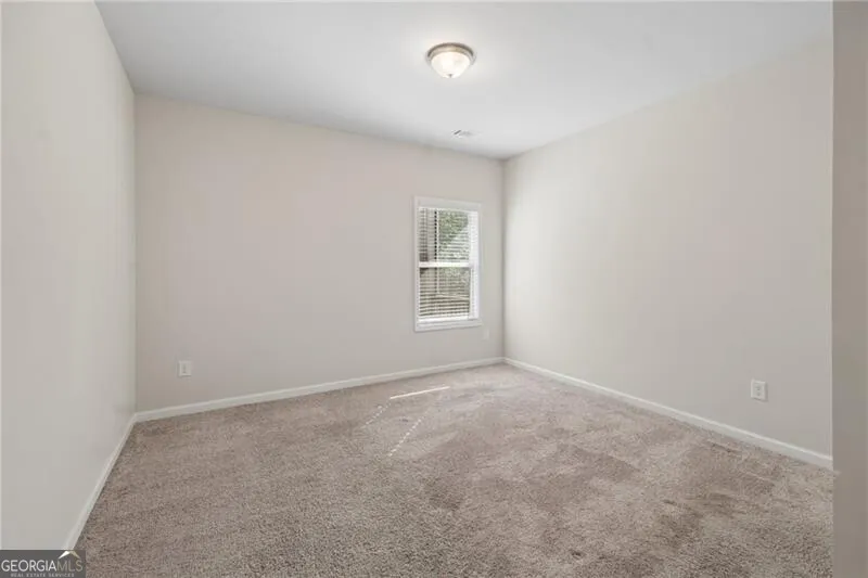 1581 Branthaven LN Auburn, GA 30011