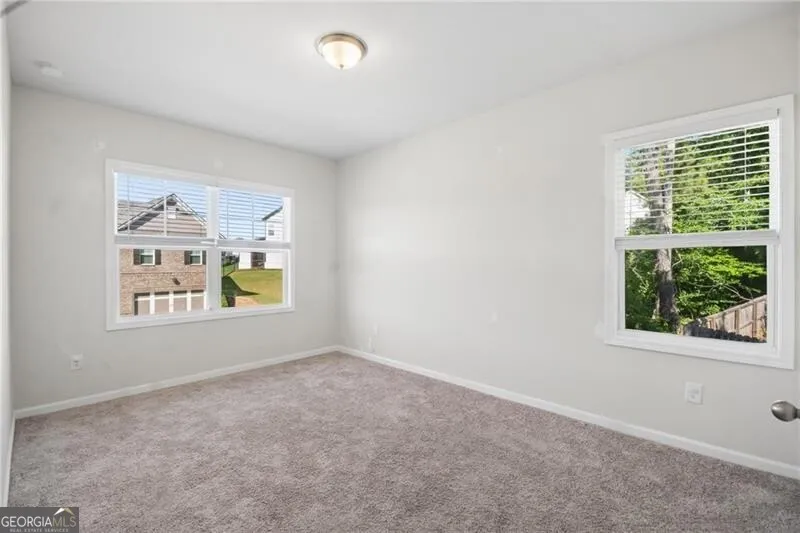 1581 Branthaven LN Auburn, GA 30011