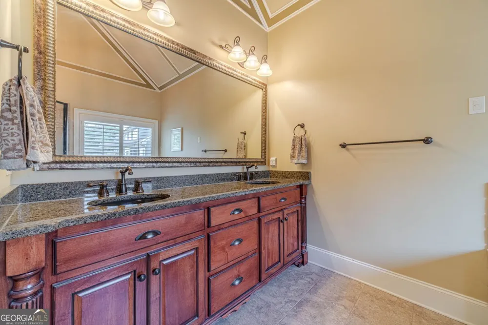 2124 Stonegate WAY Monroe, GA 30656