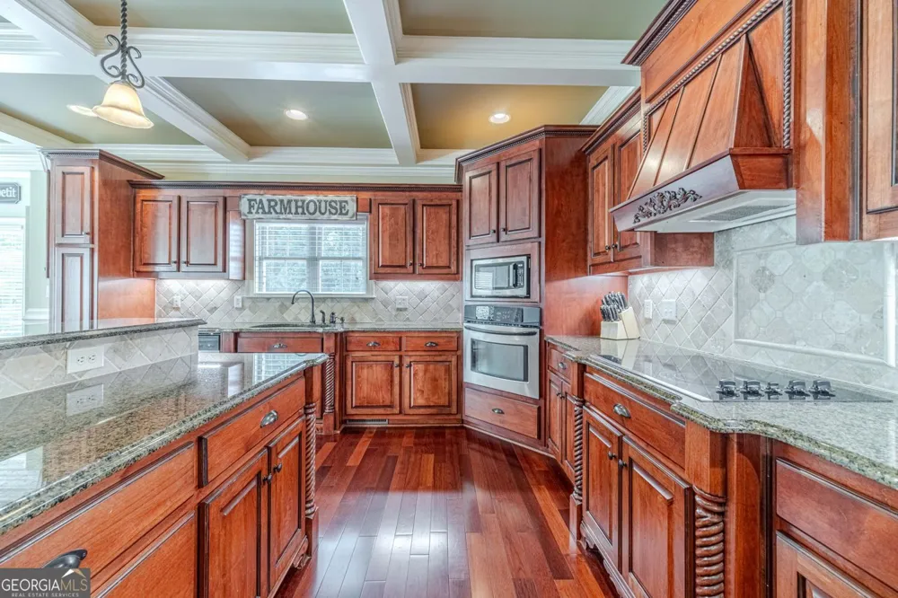2124 Stonegate WAY Monroe, GA 30656