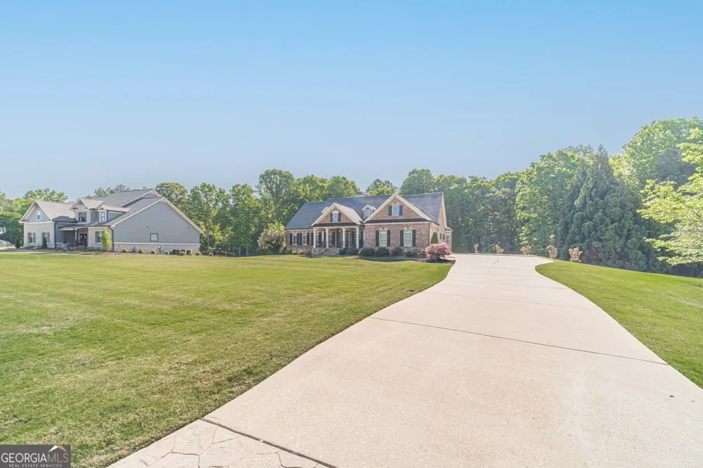 2124 Stonegate WAY Monroe, GA 30656