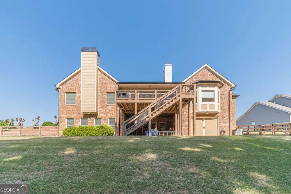 2124 Stonegate WAY Monroe, GA 30656