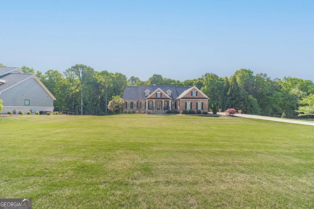 2124 Stonegate WAY Monroe, GA 30656