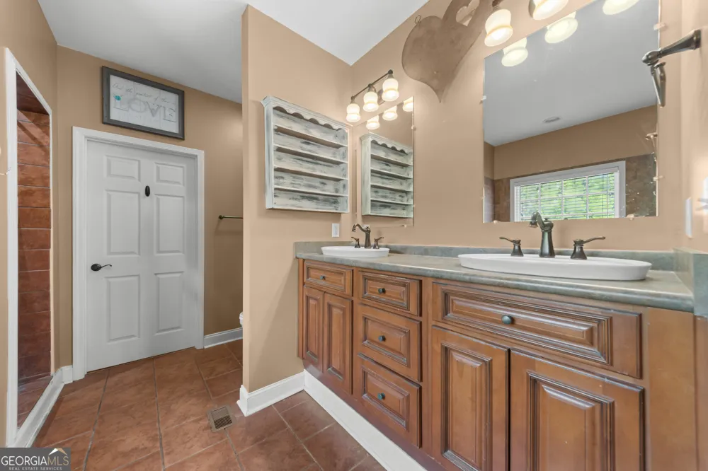 452 Joe Oglesby RD Portal, GA 30450