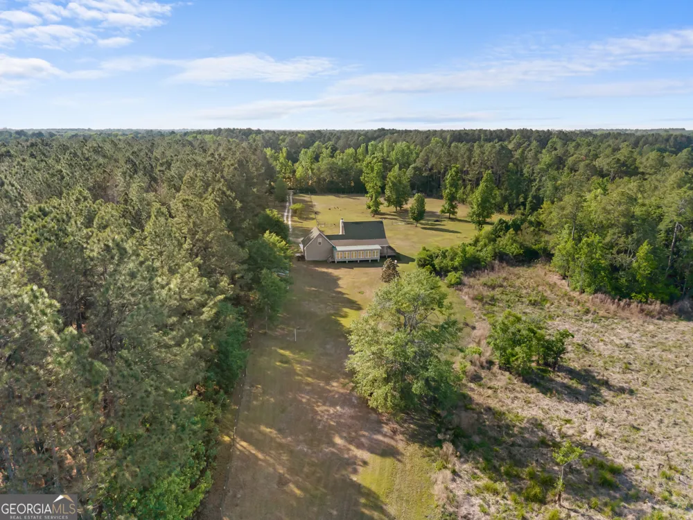 452 Joe Oglesby RD Portal, GA 30450