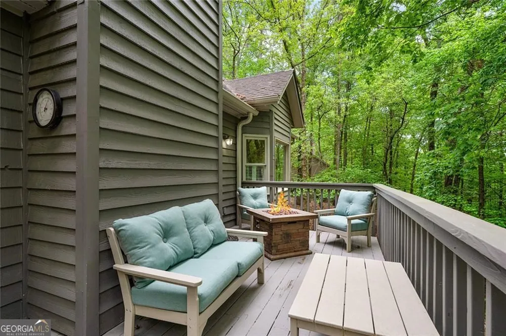 113 Yanoo TRCE Big Canoe, GA 30143