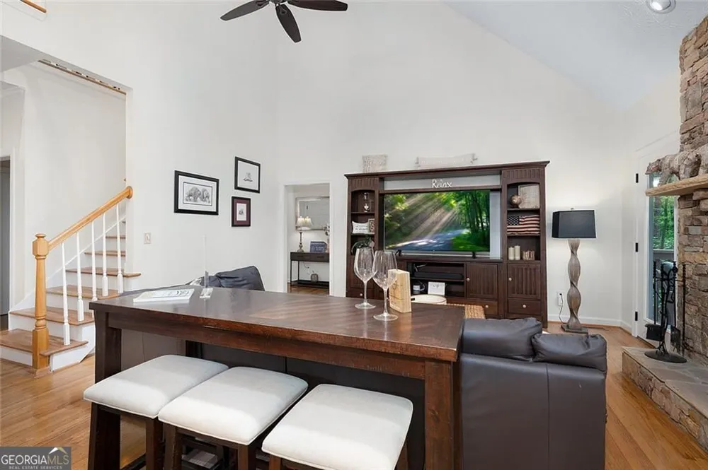 113 Yanoo TRCE Big Canoe, GA 30143