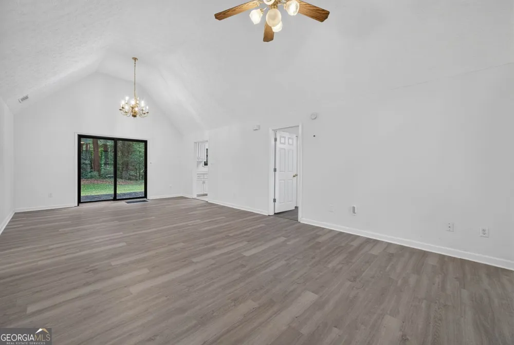 494 Spring ST Social Circle, GA 30025