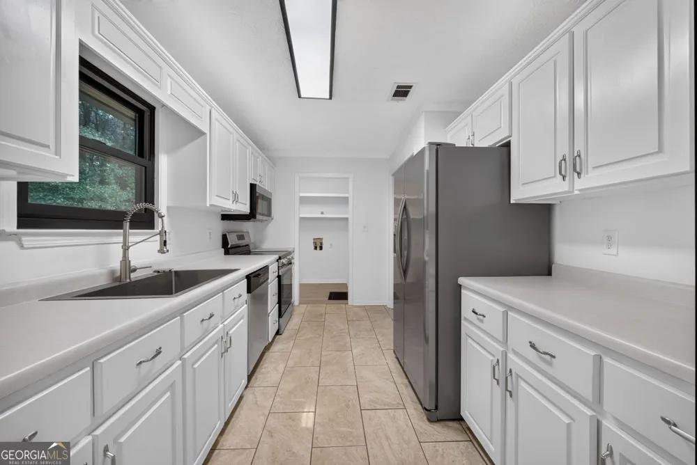 494 Spring ST Social Circle, GA 30025