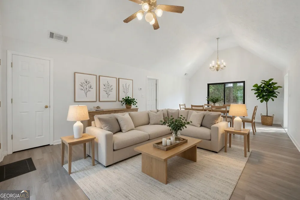 494 Spring ST Social Circle, GA 30025
