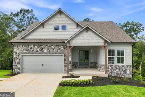 179 Summit View LN