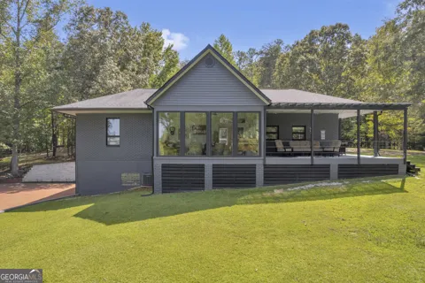83 Sugar Cane DR