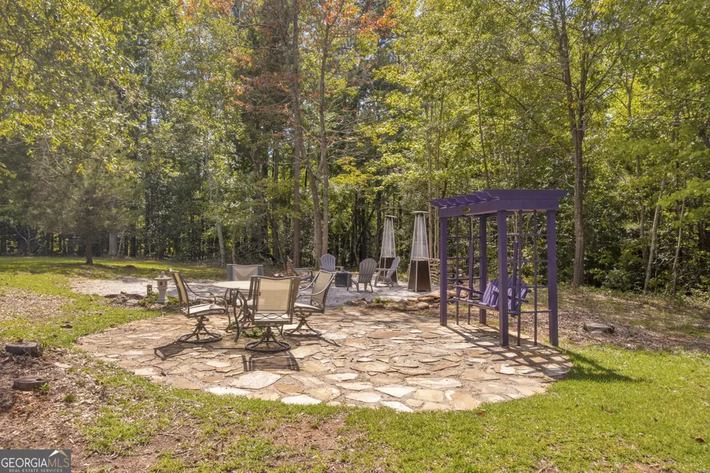 83 Sugar Cane DR Hartwell, GA 30643