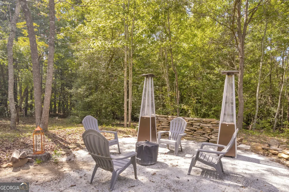 83 Sugar Cane DR Hartwell, GA 30643