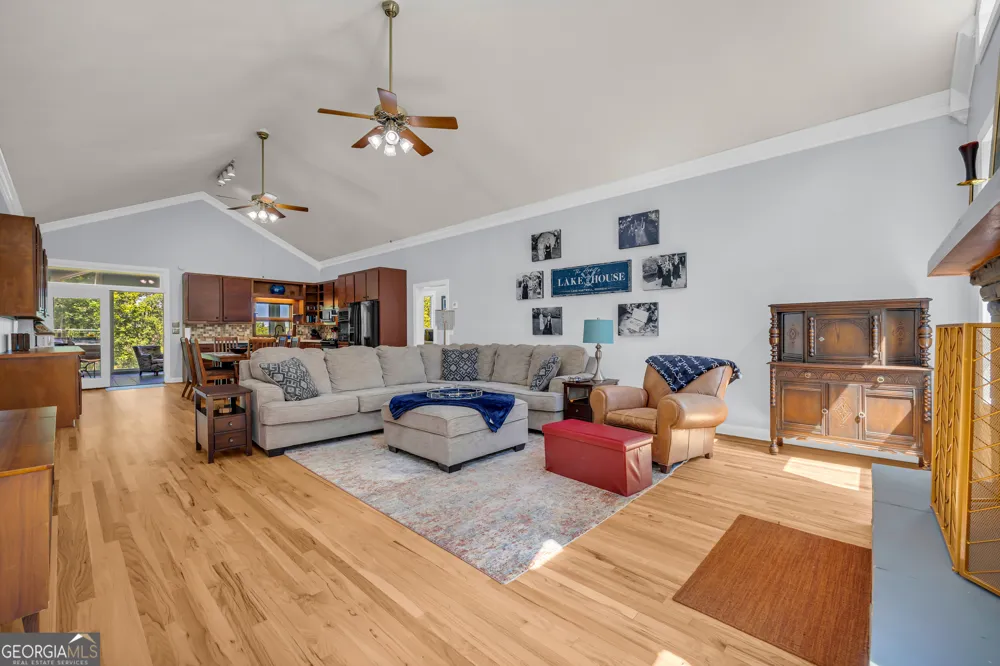 83 Sugar Cane DR Hartwell, GA 30643