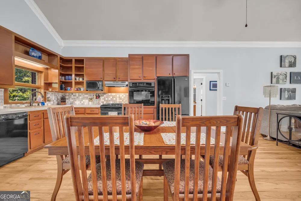 83 Sugar Cane DR Hartwell, GA 30643