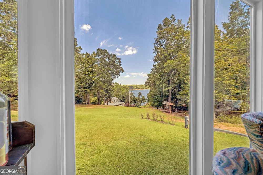 83 Sugar Cane DR Hartwell, GA 30643