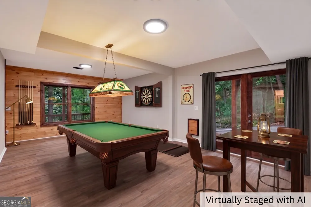 357 Hemlock TRL Blue Ridge, GA 30513